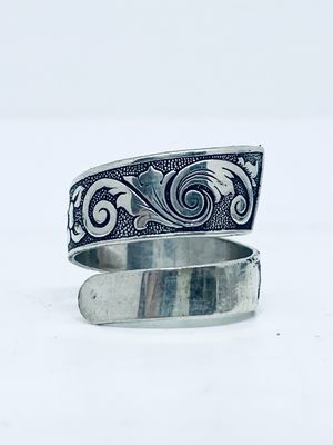 Anello SPIRALE FERMACRAVATTA  antico fermacravatta in argento 835