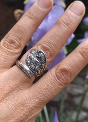 Anello SPIRALE CAPPUCCETTO ROSSO E IL LUPO antica posata