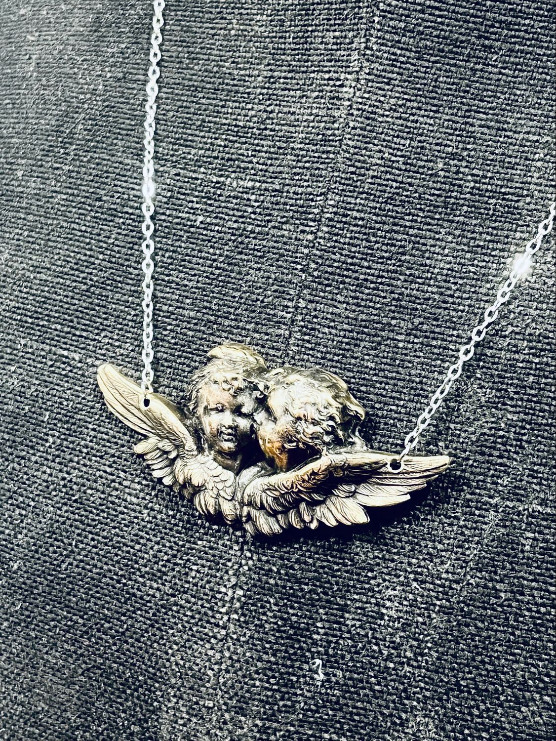 Ciondolo/Pendente”PUTTI” bocchetta decorativa mobili