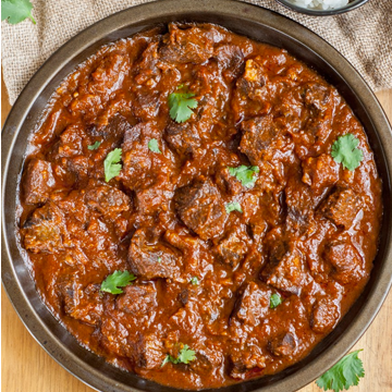 Fragrant boneless soft beef shin curry