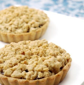 Apple crumble tarts (2&#39;s)