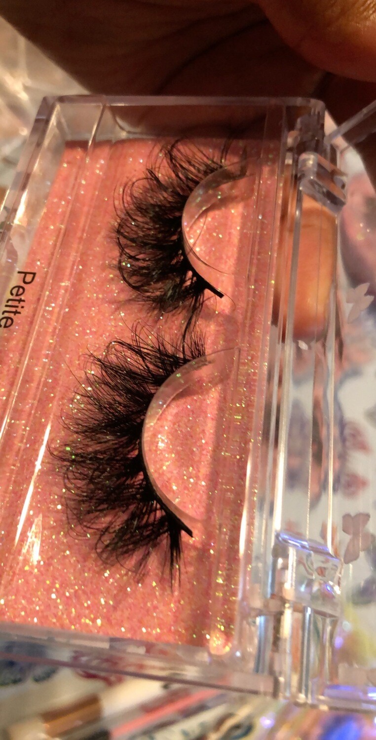 *PETITE* MINK LASH
22MM