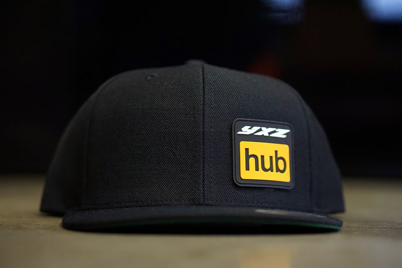 YXZ Hub - Yupoong Classic Hat