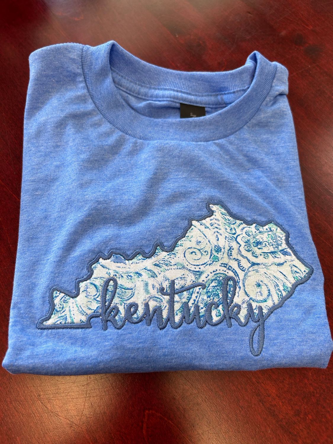 Kid appliquéd t-shirts
