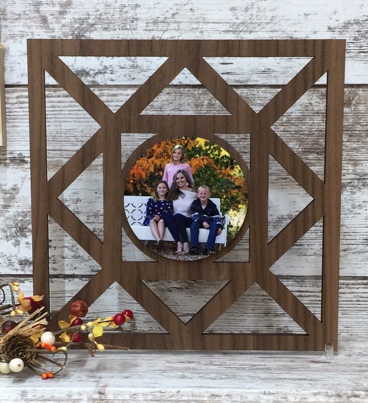 UNIWOOD Lattice Home Decor  approx. 10x10