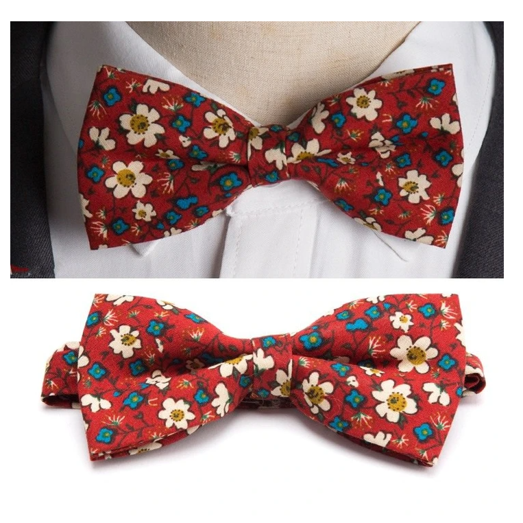 Red printed bow