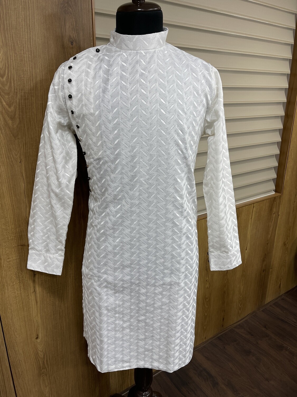 White Lucknowi Kurta