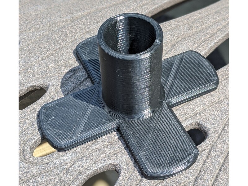 Tumbler Stand 3/4 PVC
