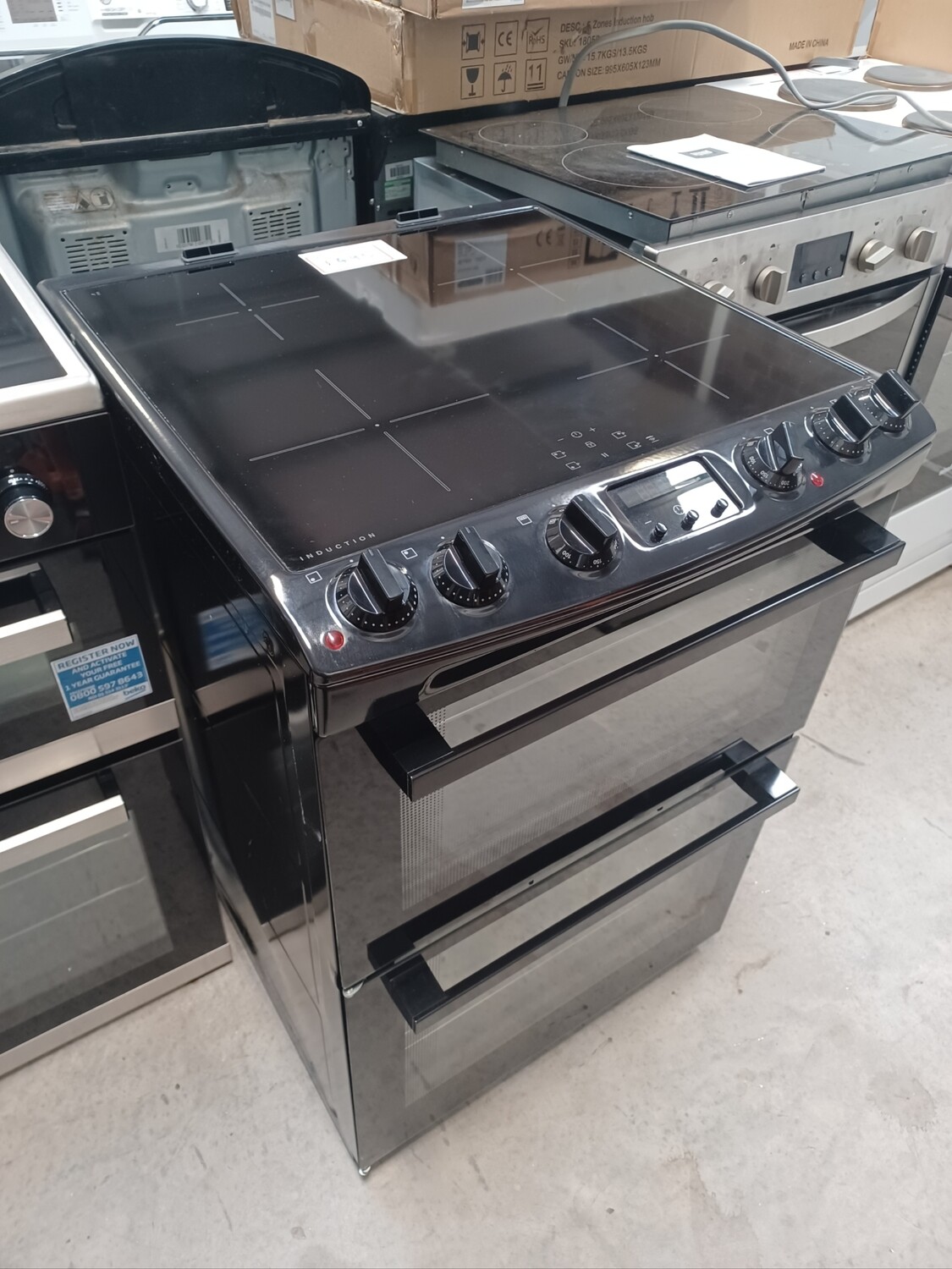 Zanussi Electric Cooker 60cm Double Oven INDUCTION Hobs Black New Graded H90 x W60 x D60 cm PLEASE NOTE.  Will only work with induction hob compatible pans