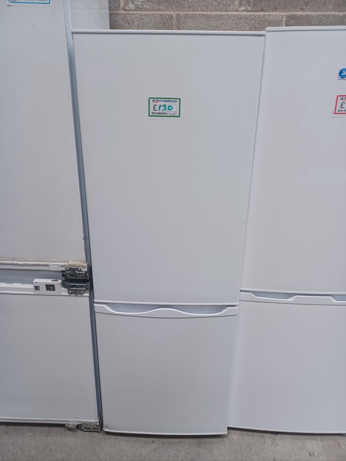 Essentials Fridge Freezer white Refurbished H145 W50 D60cm 6 Month Guarantee 