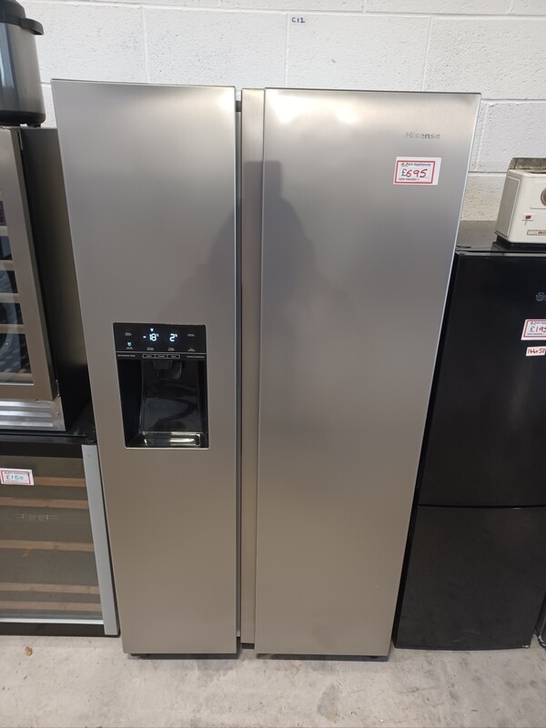 Hisense RS694N4TCF American Fridge Freezer Non Plumb Stainless Steel