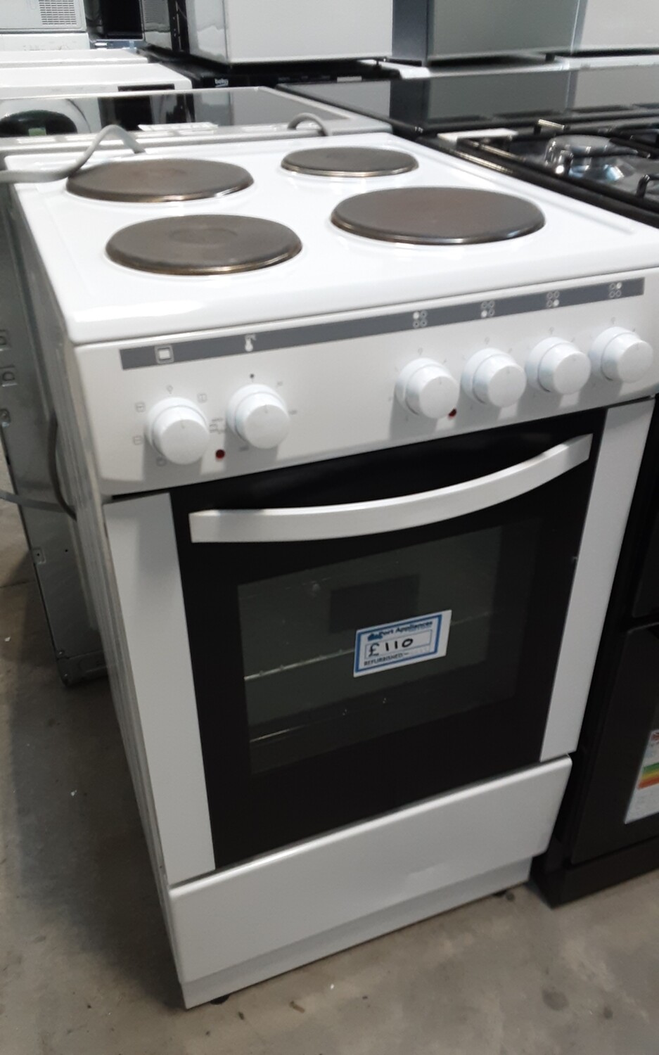 Essentials 50cm Electric cooker - White  - Refurbished + 6 month guarantee 