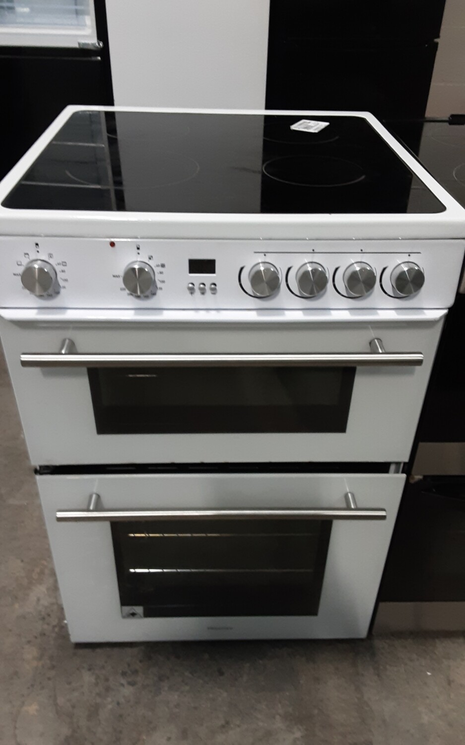 Hisense HDE3211BWUK 60cm Electric cooker Ceramic Hob - White - New Graded + 12 month guarantee 