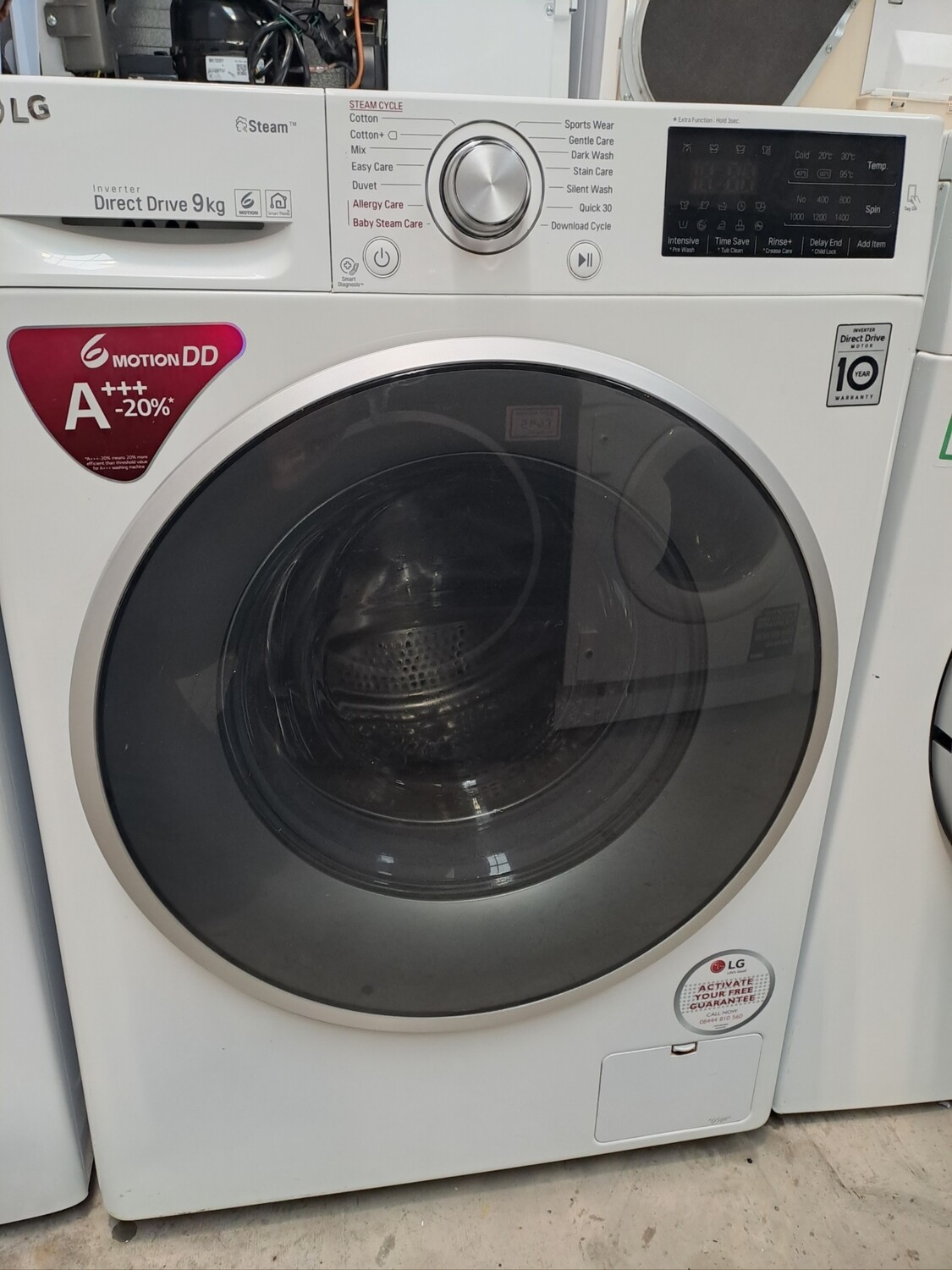 LG F4J609WS 9kg Load, 1400 Spin Washing Machine - White - Refurbished - 6 Month Guarantee