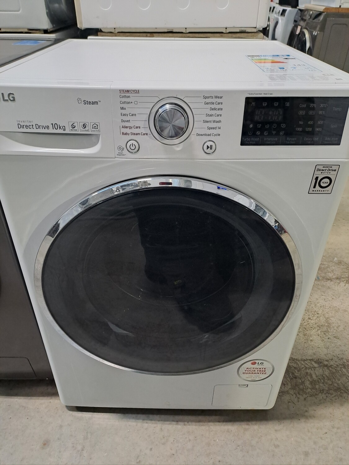 LG F4J7JY2W 10kg Load, 1400 Spin A+++ Washing Machine - White - Refurbished - 6 Month Guarantee. This item is located in our Whitby Road Shop