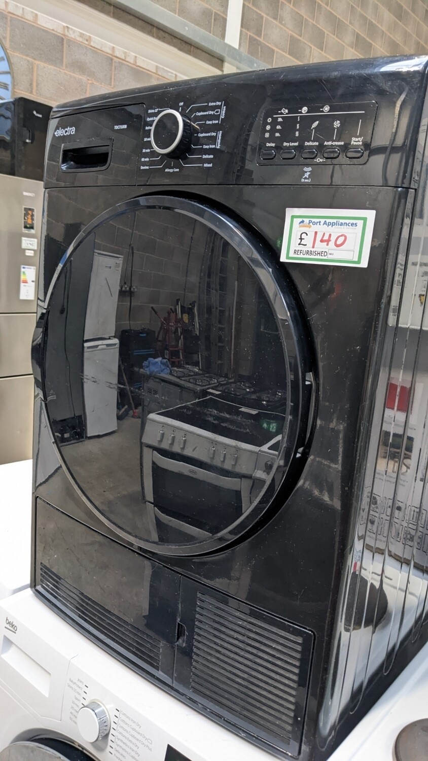 Electra TDC7100B 7kg Condenser Dryer Black Refurbished 6 Months Guarantee 