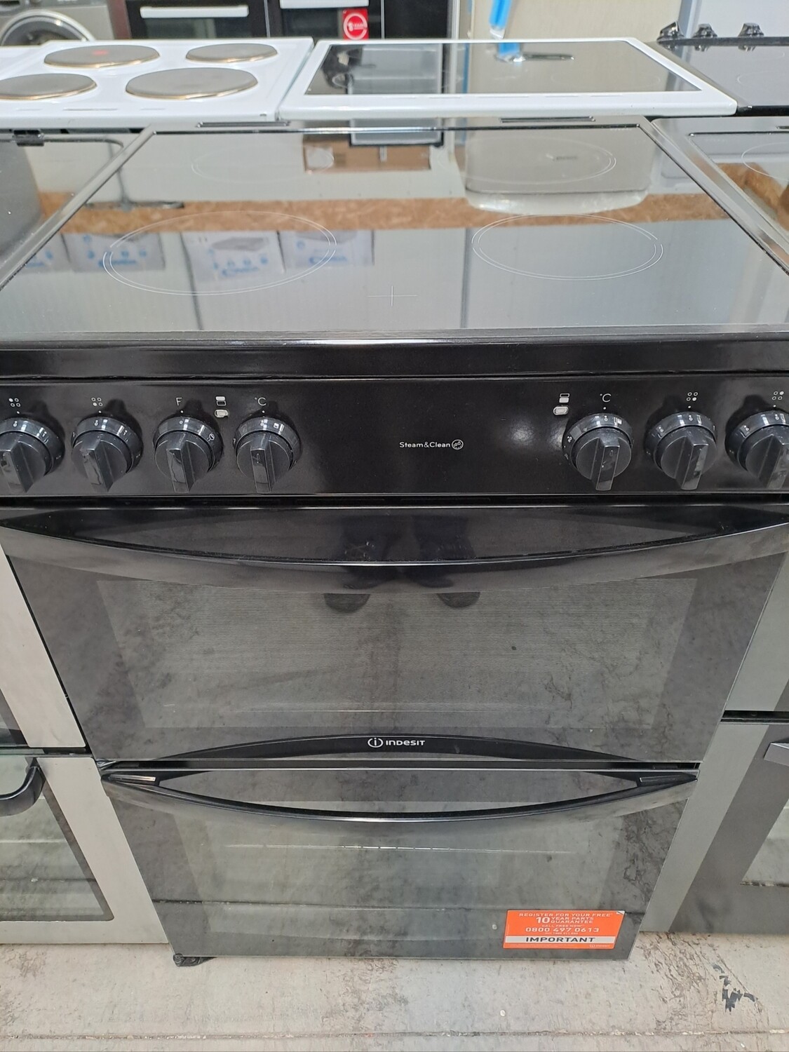 Indesit 60CM ID67V9KMB/UK Electric Double Oven Freestanding cooker