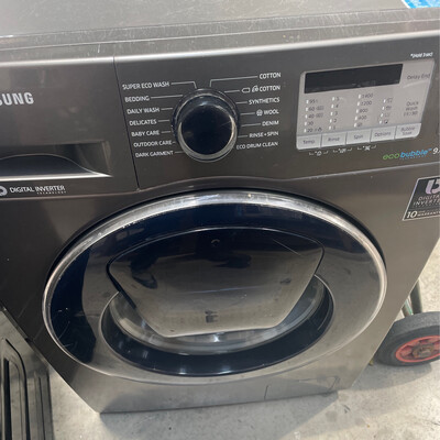 Samsung 1400rpm 9kg Washing Machine graphite grey. This item is located in our Whitby Road Shop 