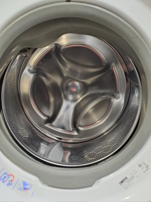 Zanussi Lindo300 XXL 10 KGLoad 1400 Spin Washing Machine White