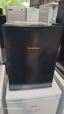 Russell Hobbs RHTTF67B Compact Tabletop Fridge cooler Black Brand New