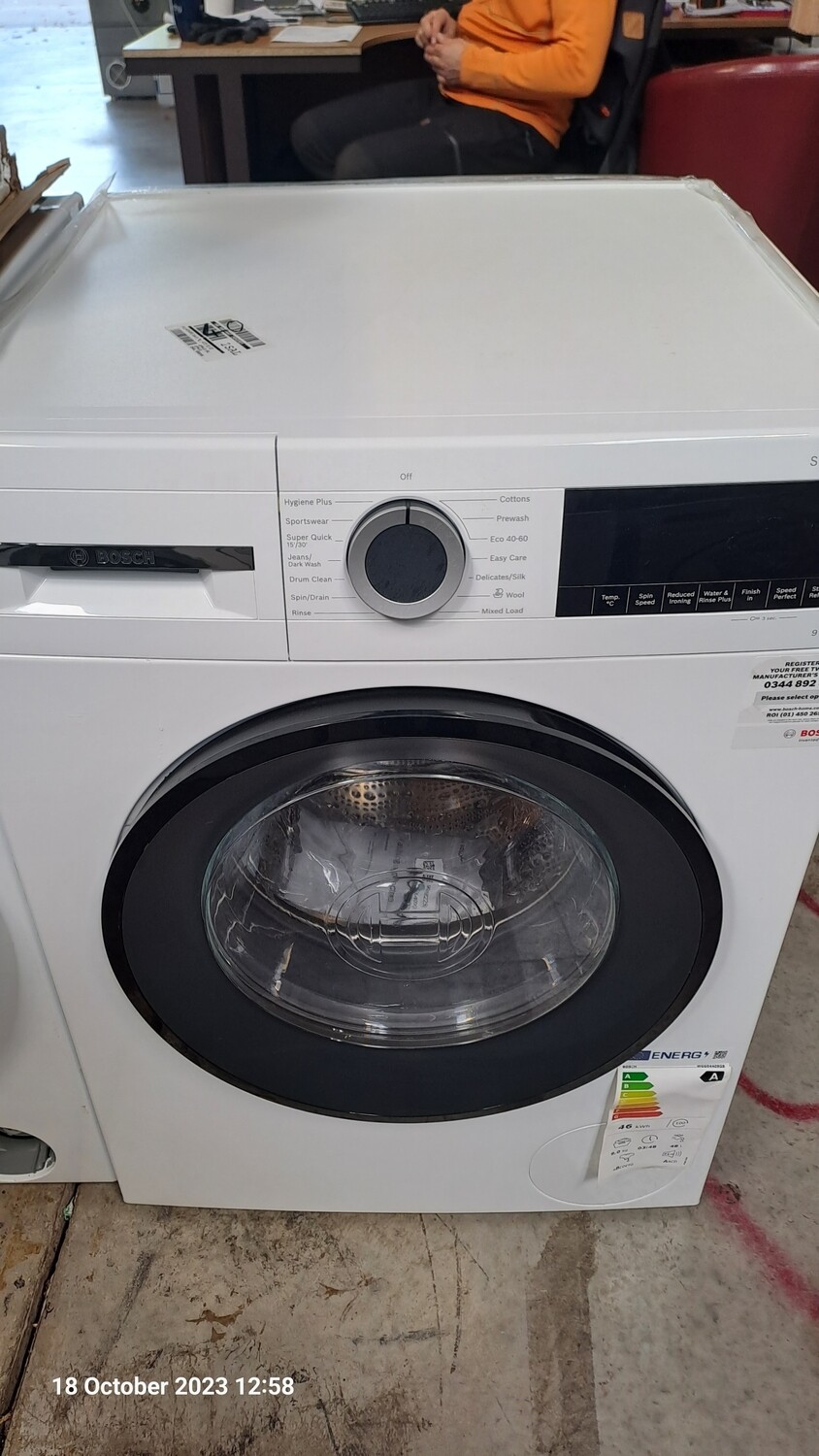 Bosch WGG04409GB 9kg 1400 Washing Machine Brand White New Graded, Located in our Whitby Road shop