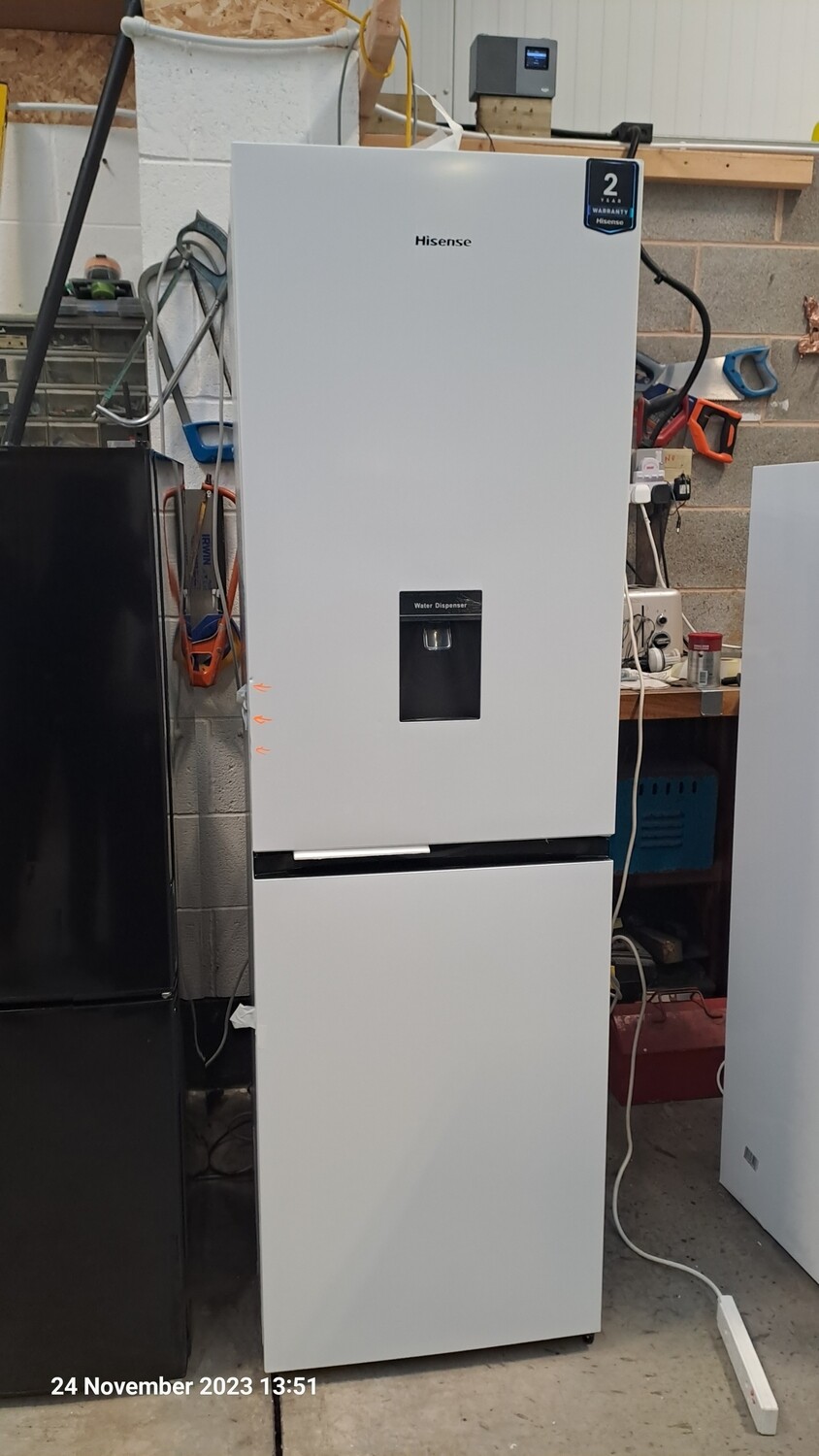 Hisense RB327N4WW1 Fridge Freezer H183 x W60 White New Graded, This item is located in our Whitby Road shop
