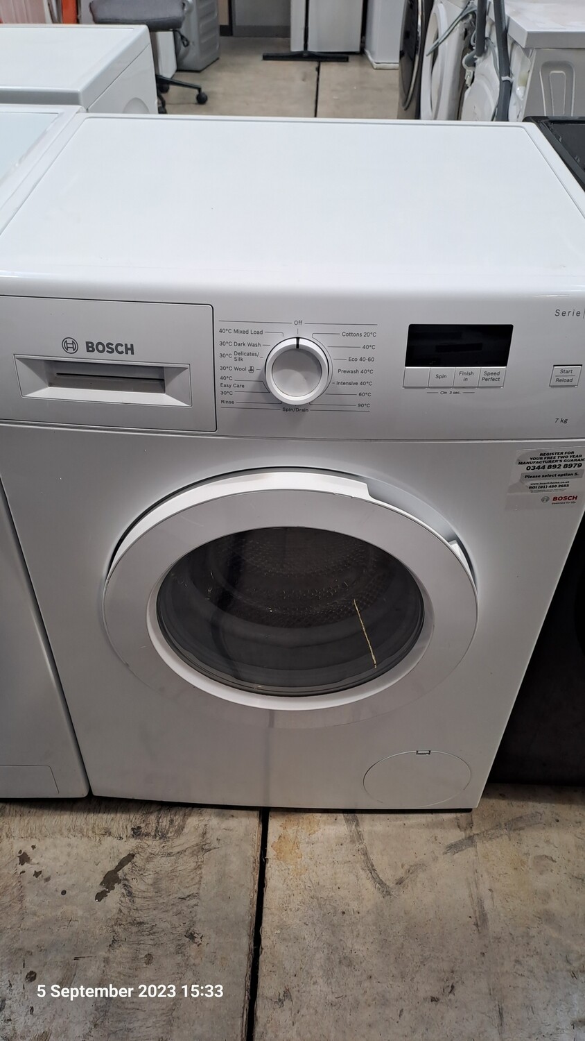 Bosch WAJ24006GB 7kg Load 1200 Spin Washing Machine White