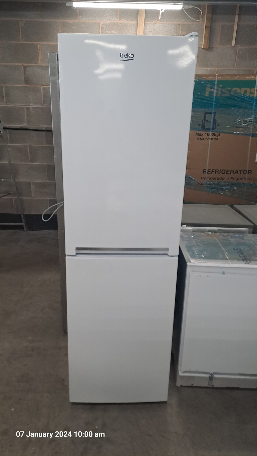 Beko K54300 Fridge Freezer White H182 x W55 x D60