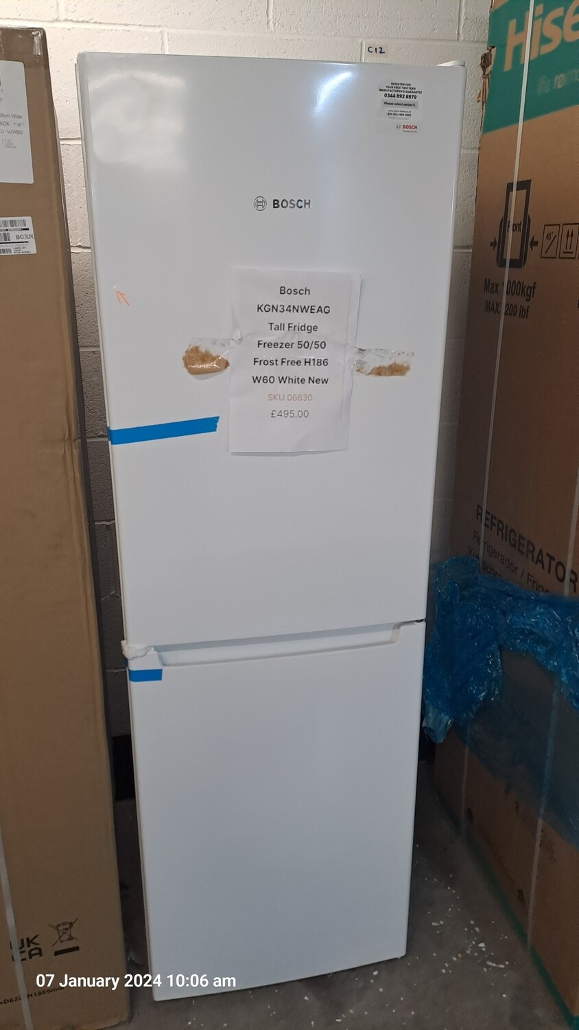 Bosch KGN34NWEAG Tall Fridge Freezer 50/50 Frost Free H186 W60 White New Graded. Whitby Road Shop 