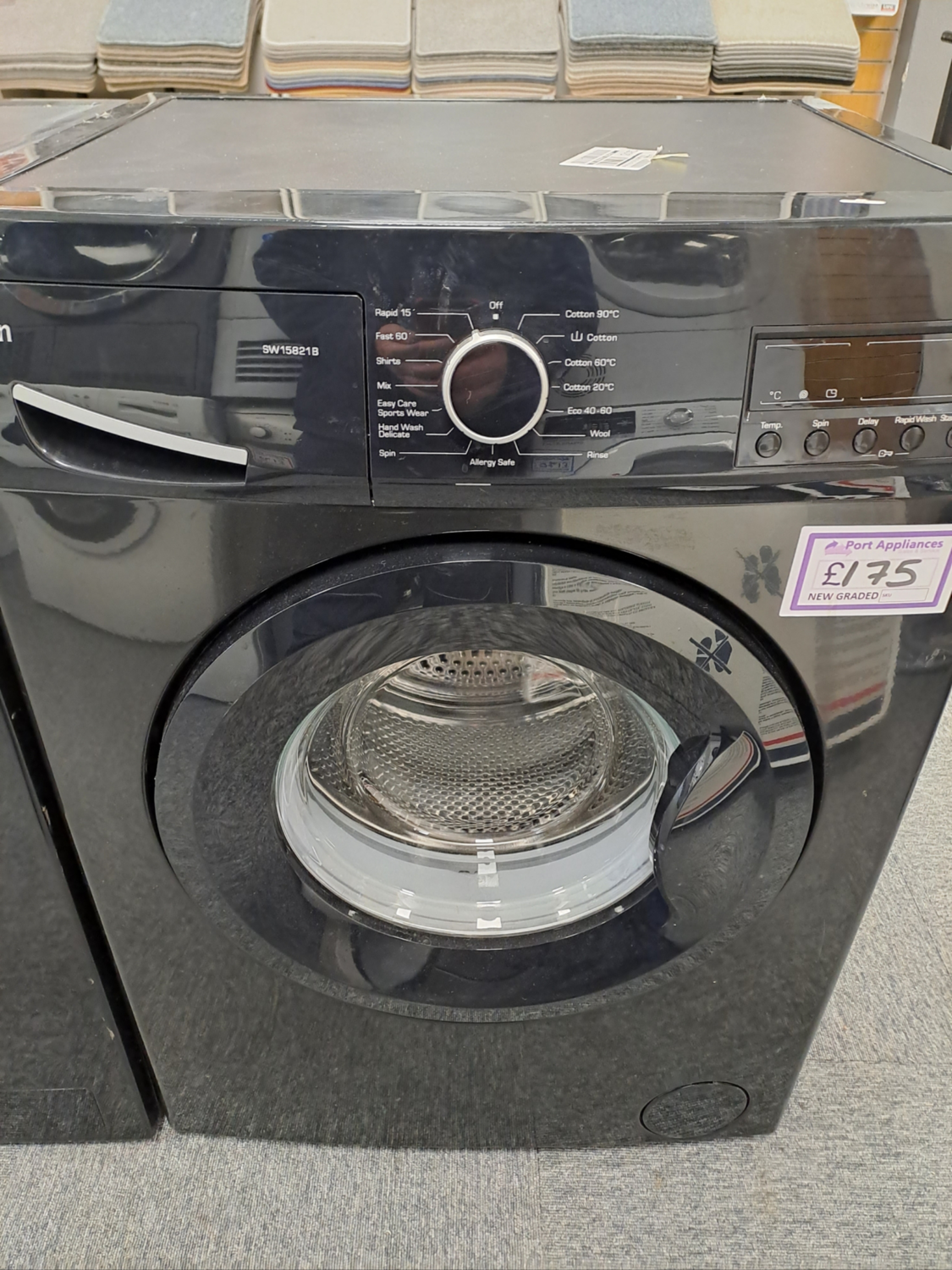 Swan SW15842B 9kg Load 1200 Spin Washing Machine Black Graded. Whitby Road Shop 