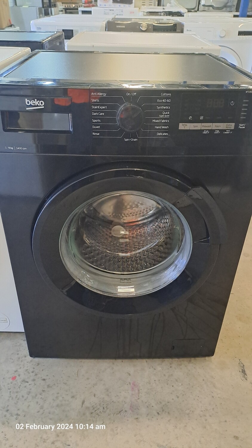 Beko WTL94151B 9kg Load 1400 Spin Washing Machine Black, Located in our Whitby Road shop