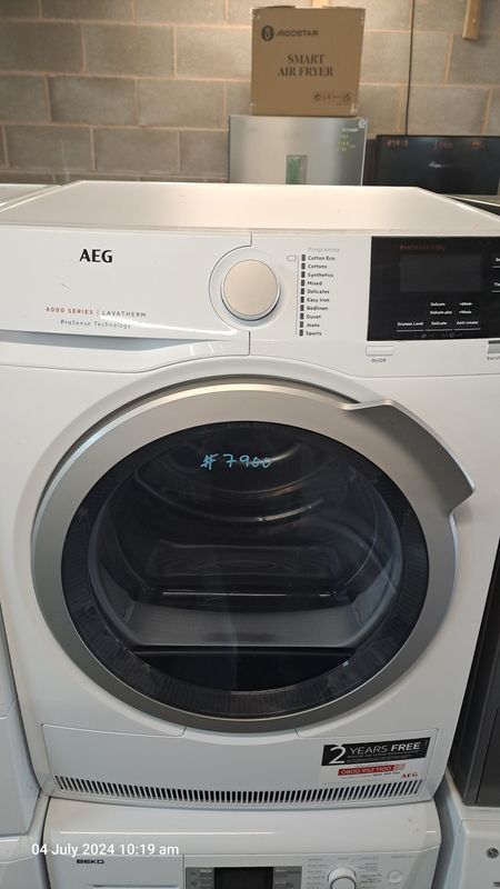 AEG T6DBG822N 8kg Condenser Dryer White Refurbished H85cm W59cm D63cm