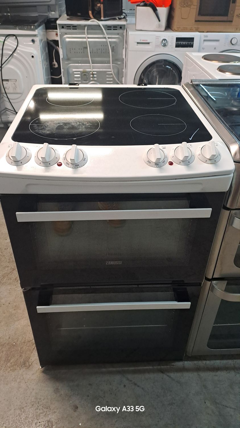 Zanussi ZCV46050W 55cm Electric Cooker Ceramic Hobs White Refurbished