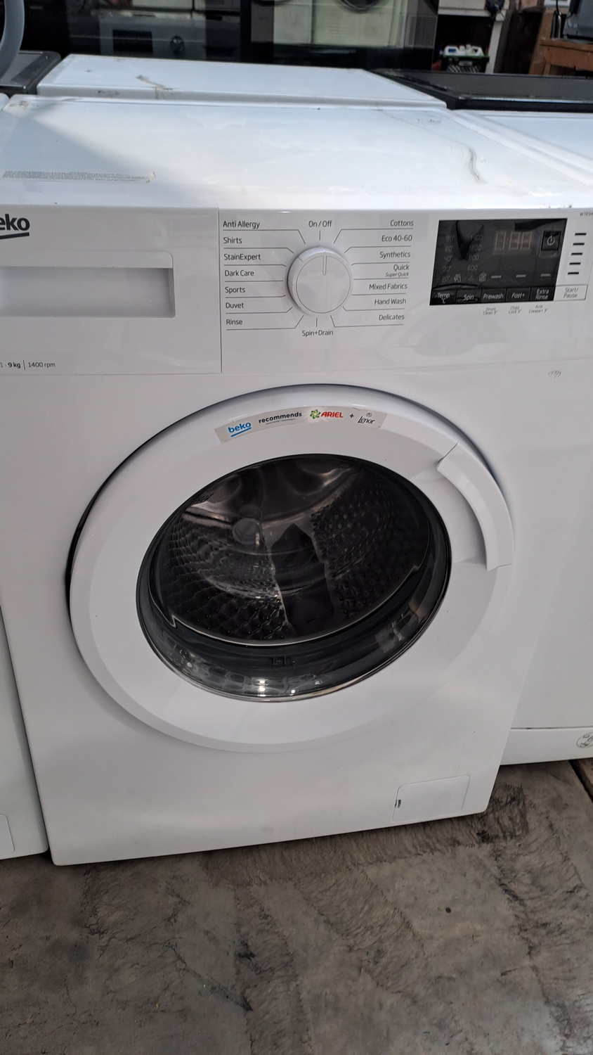 Beko WTK94121W 9kg Load 1400 Spin Washing Machine White