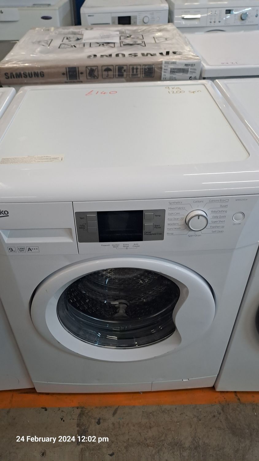 Beko WMB95145LW 9kg Load 1400 Spin Washing Machine White