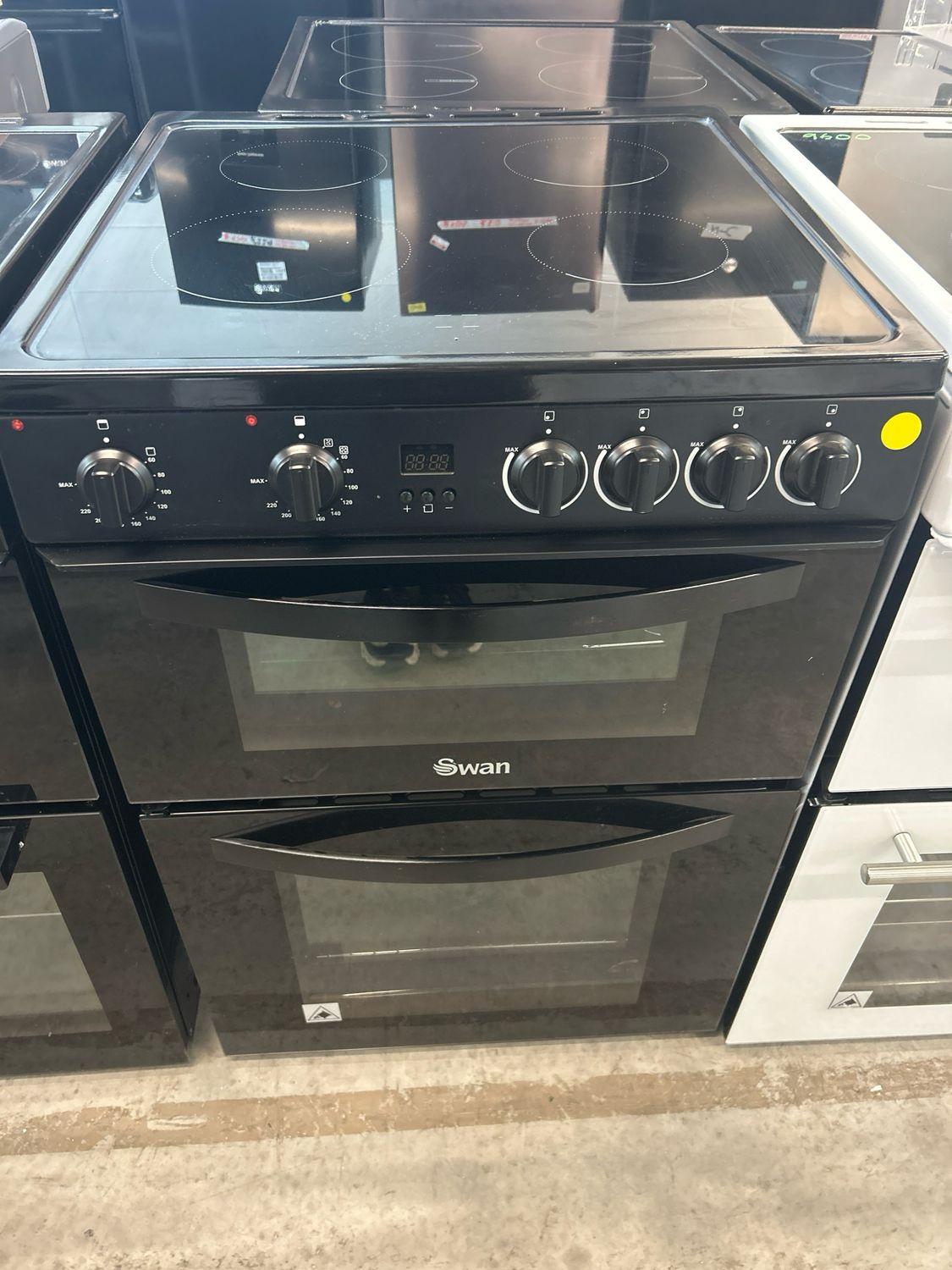 Swan SX16720B 60cm Electric Cooker Double Oven Ceramic Hob Black