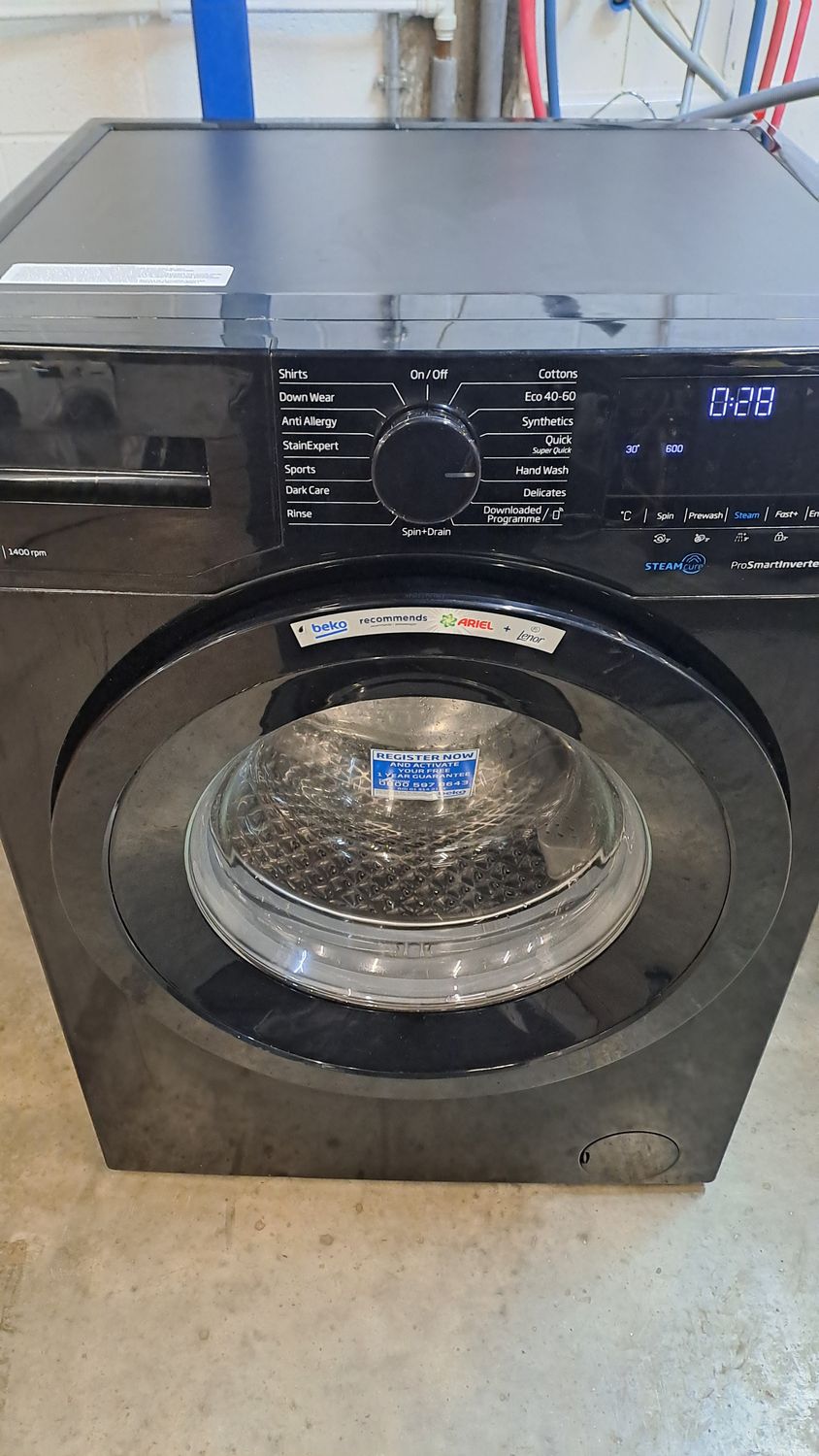 Beko WEX840530B 8kg 1400rpm Steam Washing Machine Black