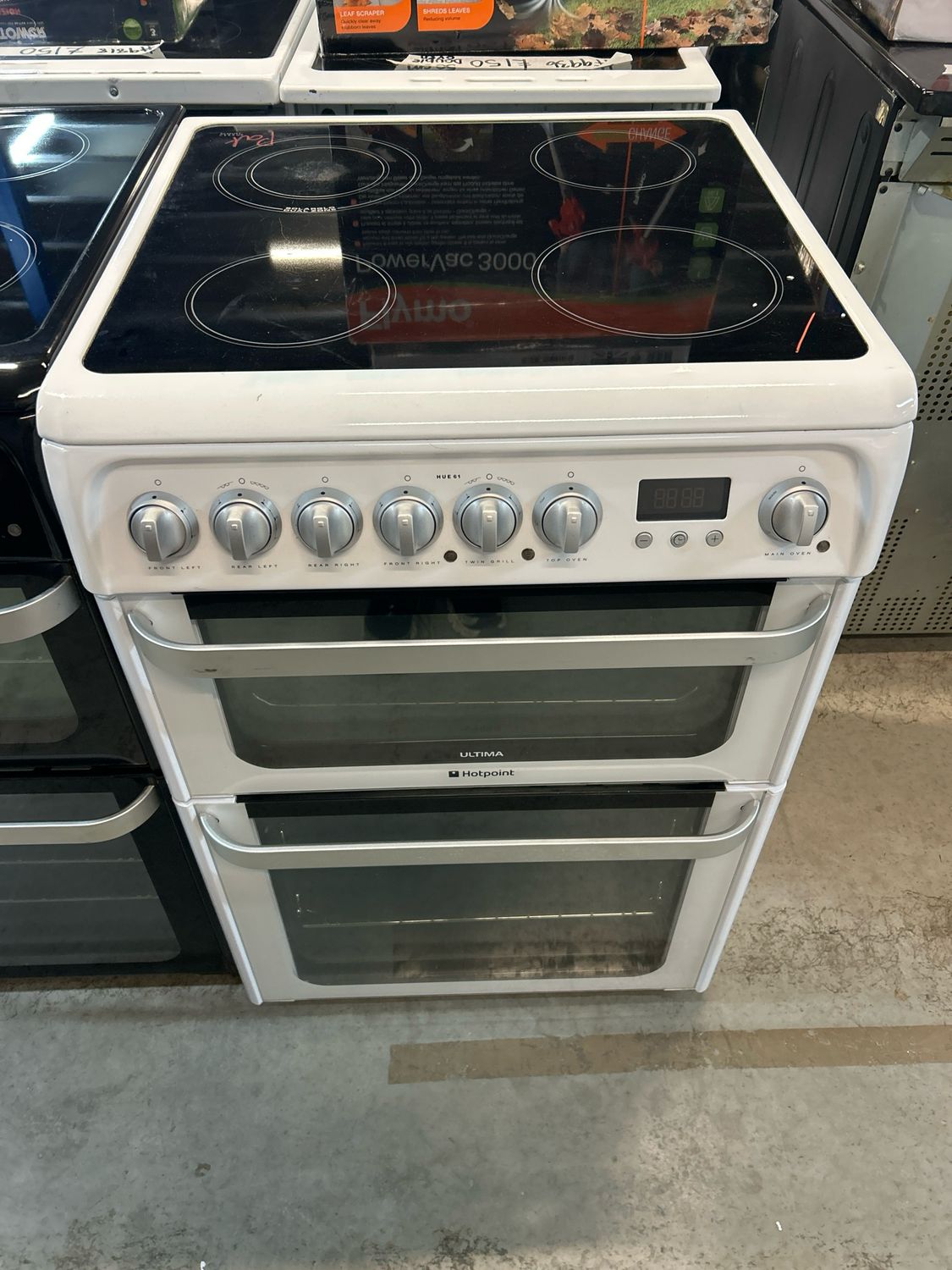 Hotpoint 60cm Electric Cooker Double Oven White