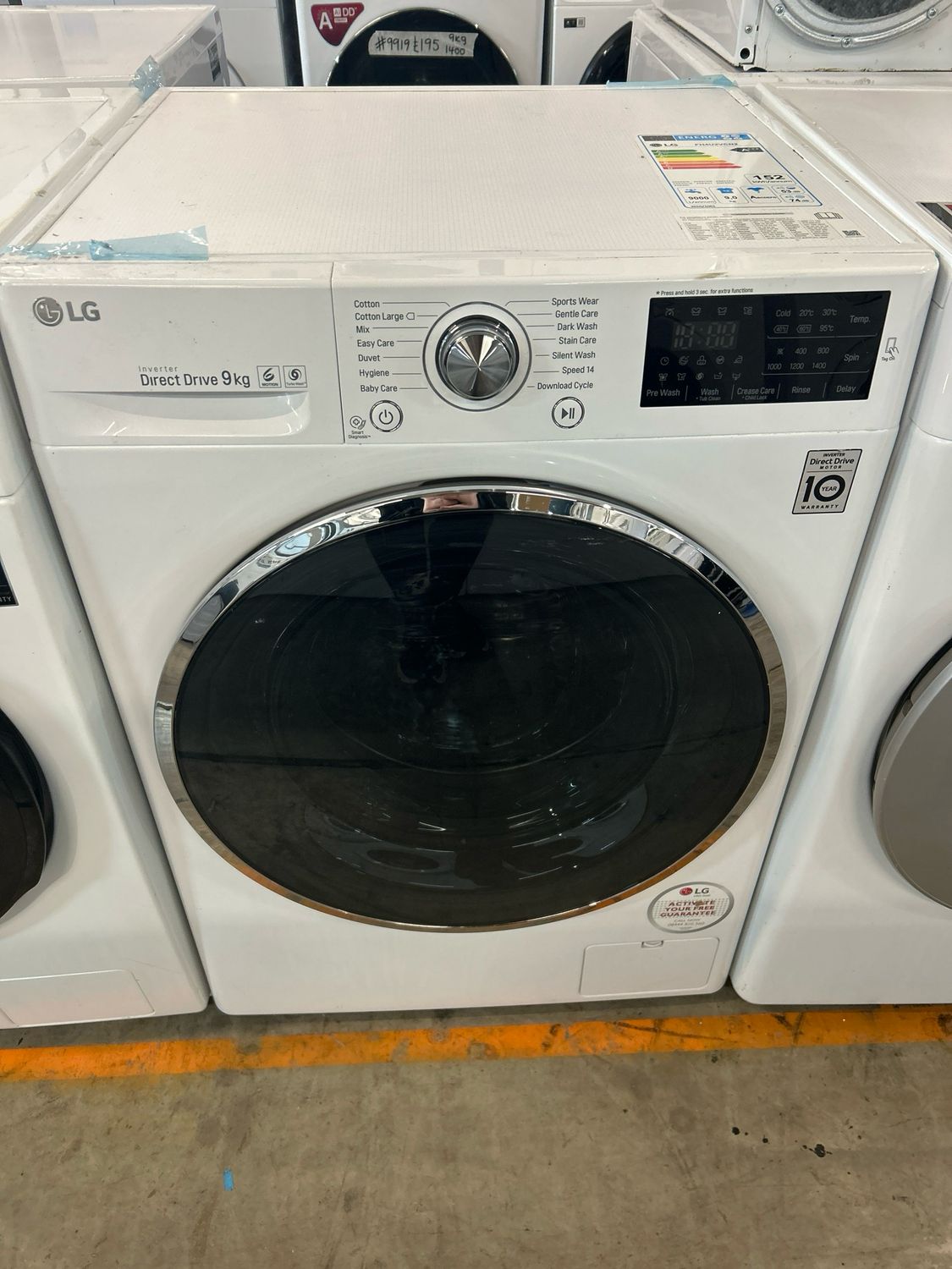 LG FH4U2VCN2 9kg 1400rpm Washing Machine White