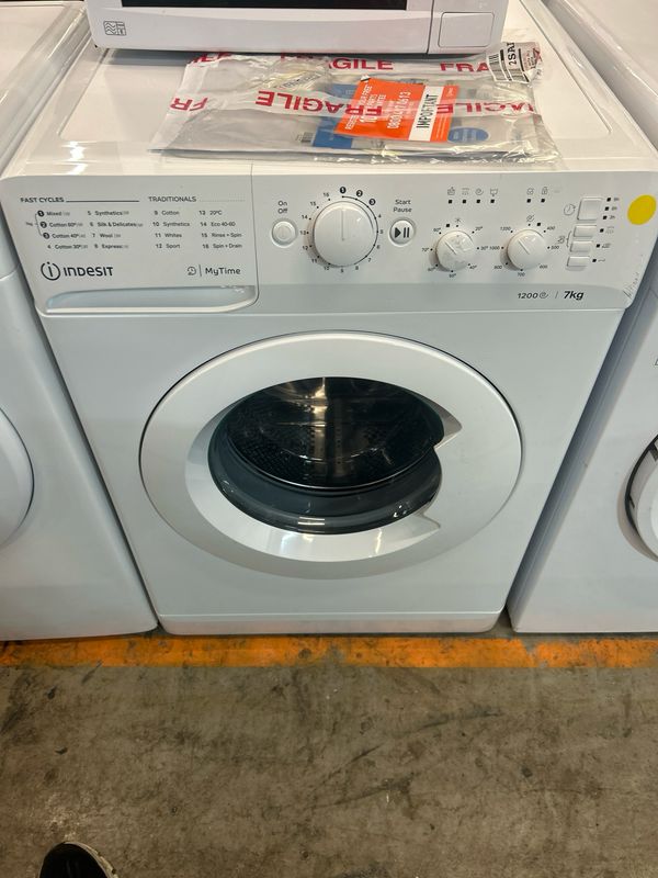 Indesit 7kg 1200rpm Washing Machine White