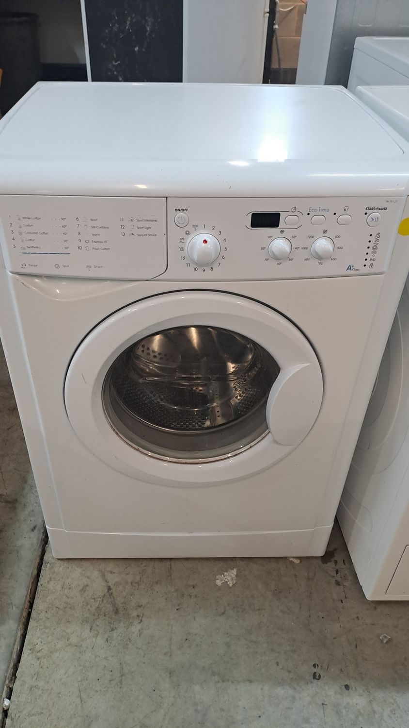 Indesit IWD5123 5kg Load 1200 Spin Washing Machine + 3 Month Guarantee 