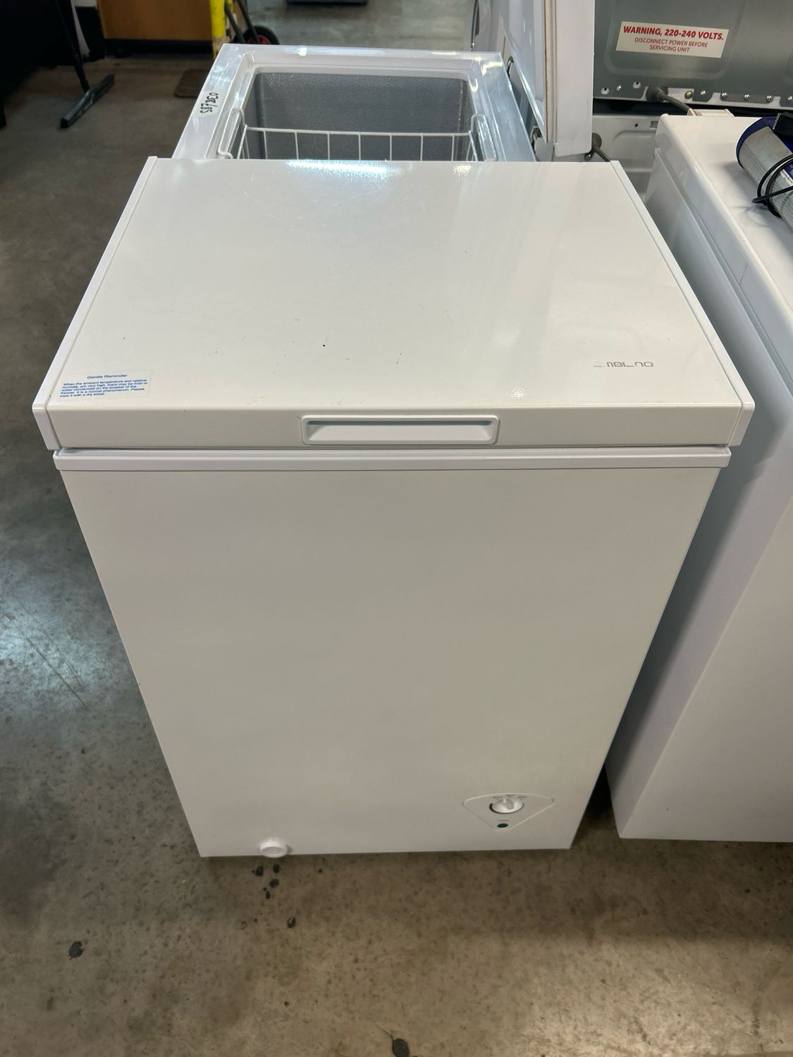 Ambiano MD37276 99L Chest Freezer White