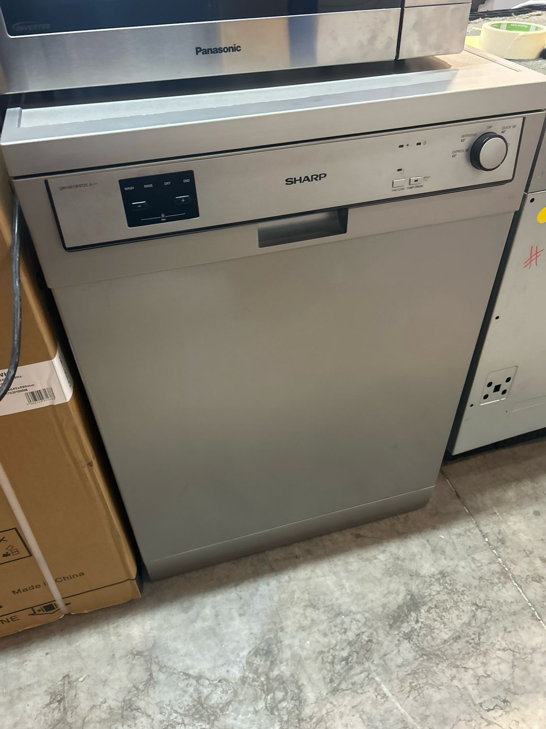 Sharp QW-HX13F472S 60cm Freestanding Silver Dishwasher