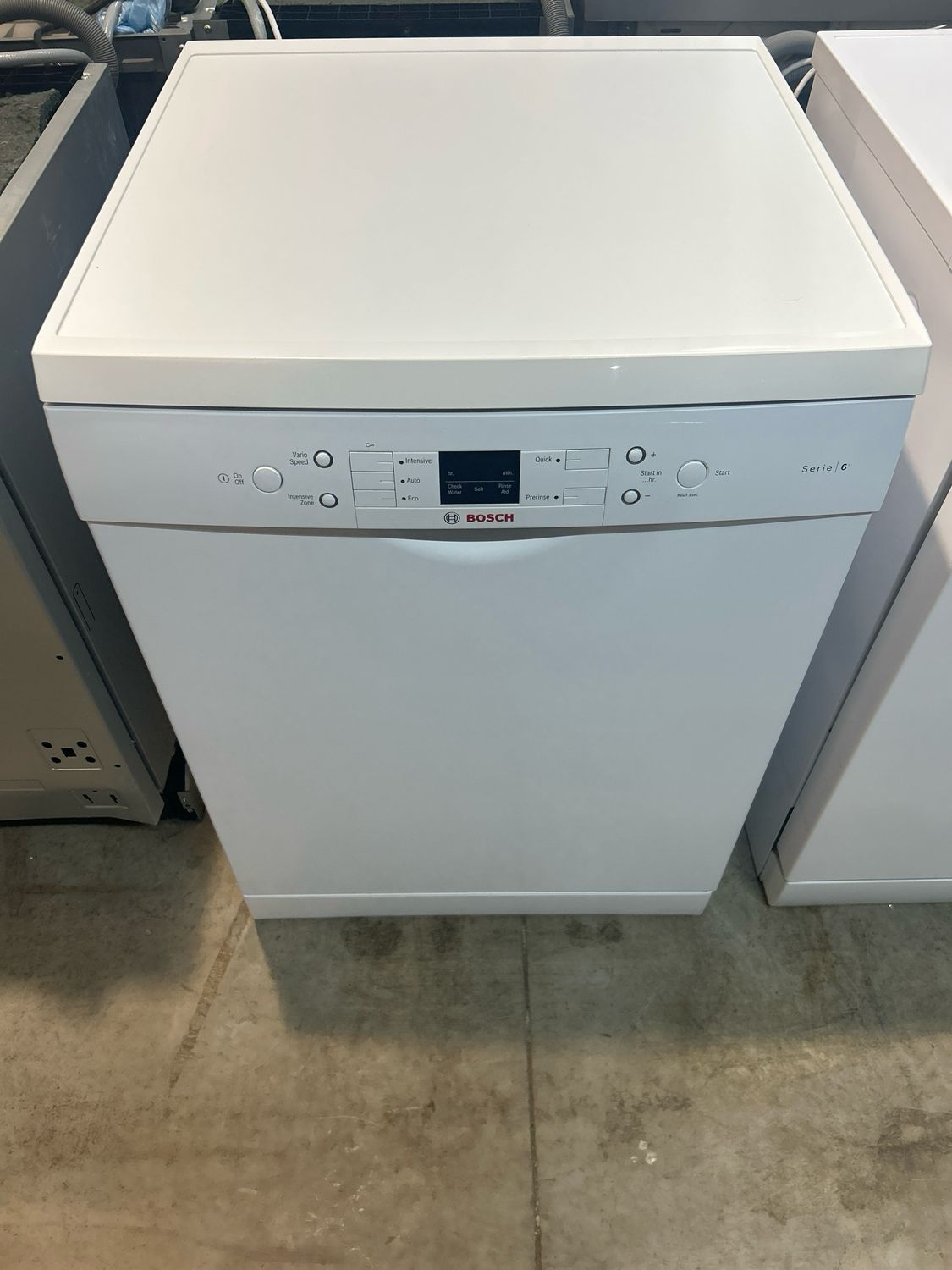 Bosch 60cm Freestanding Full Size Dishwasher White