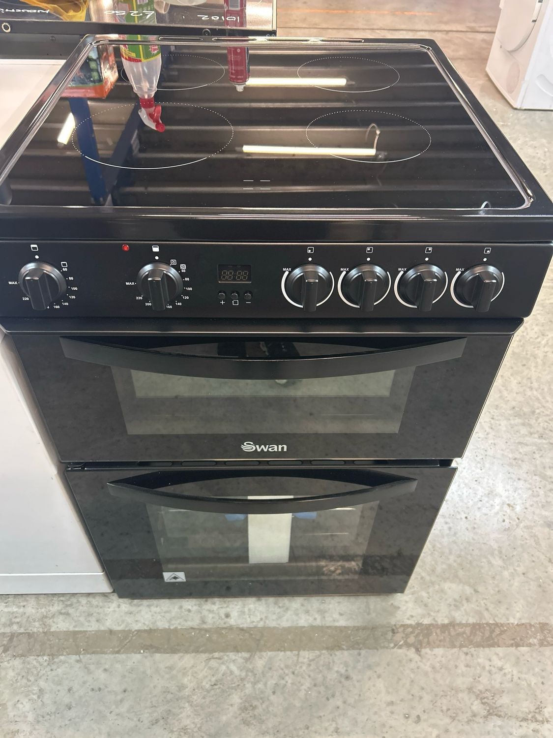 Swan SX16720B 60cm Electric Cooker Double Oven Ceramic Hob Black