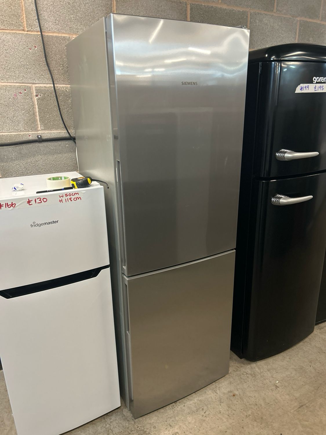 Siemens Fridge Freezer Silver H175cm W60cm