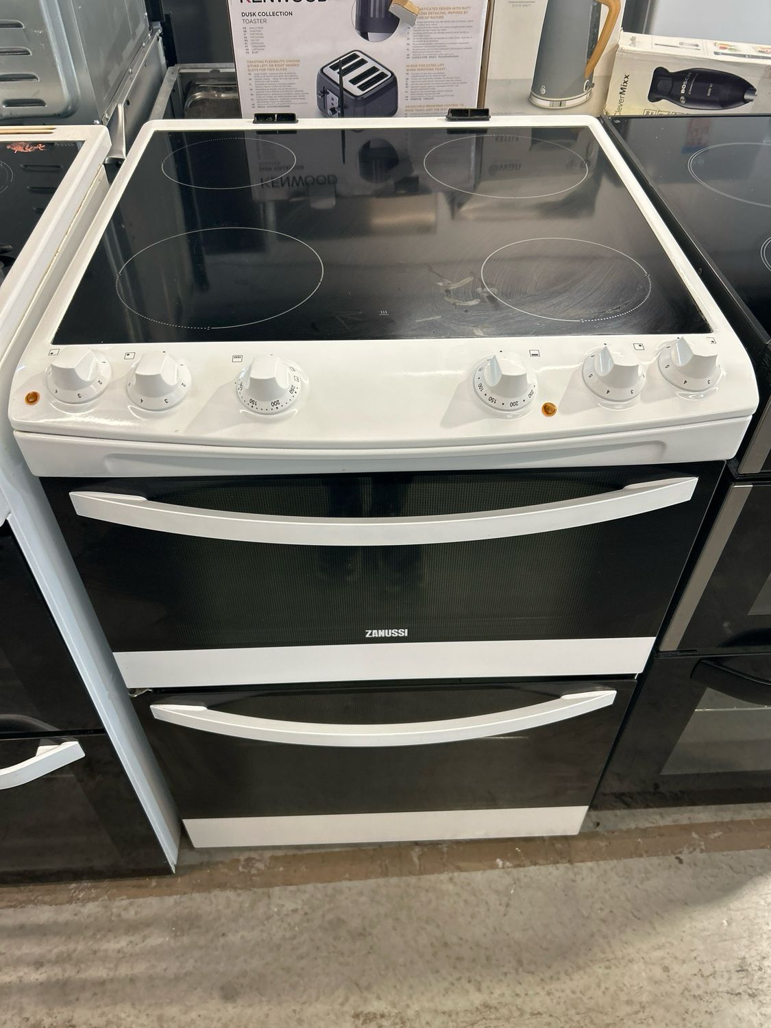 Zanussi ZCV663MWC 60cm Electric cooker Double Oven White