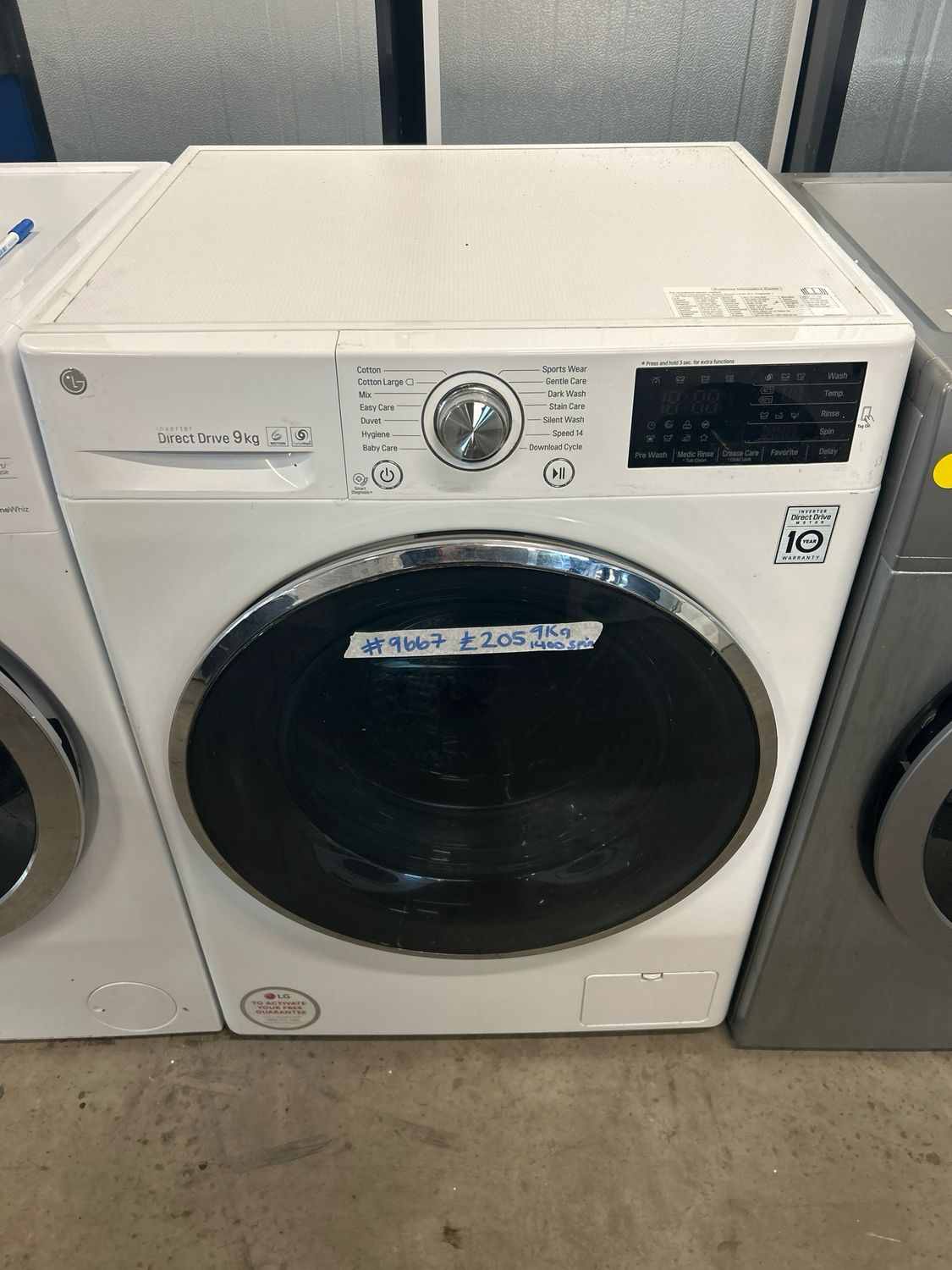 LG FH4U2VCN2 9kg 1400rpm Washing Machine White