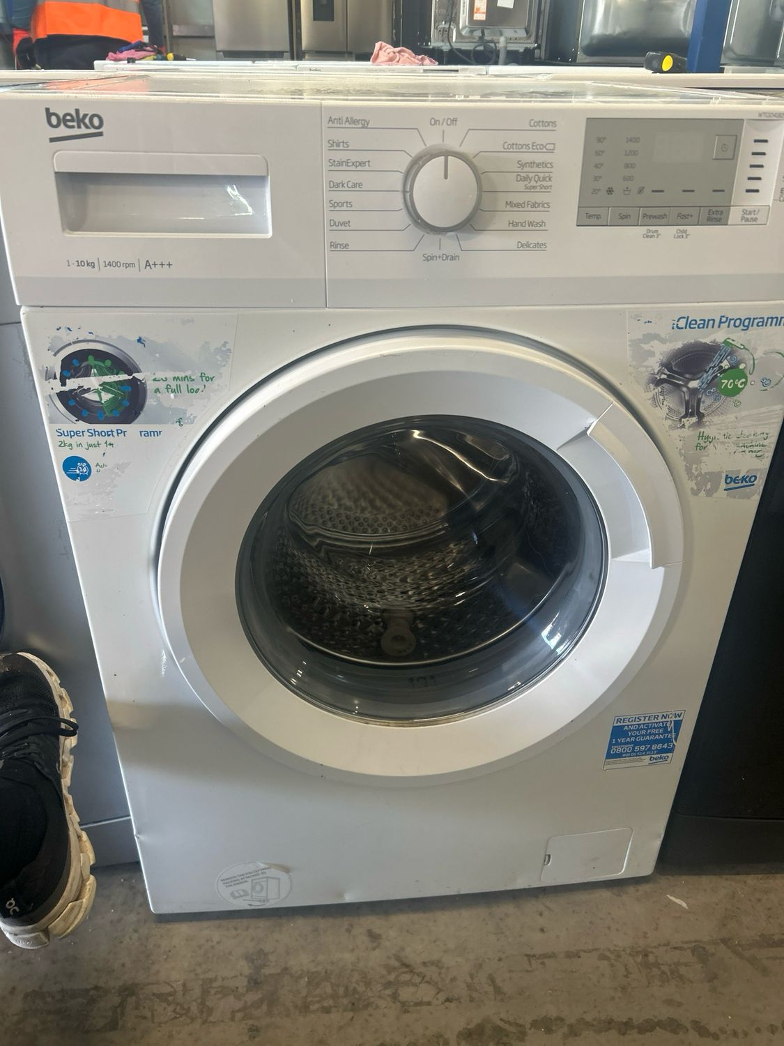 Beko WTG1041B2W 10kg 1400rpm Washing Machine White
