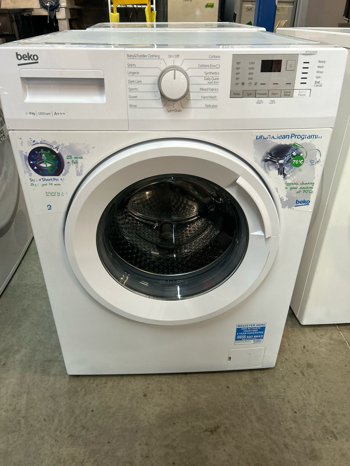 Beko WTG921B2W 9kg 1200rpm Washing Machine White